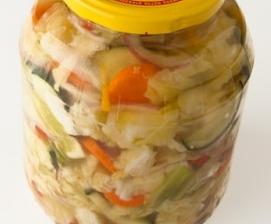 Hjemmelavede grøntsagssalater til vinteren: madlavning opskrifter