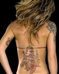 Smuk kvindelig tatovering. Hvor, hvad og hvordan?
