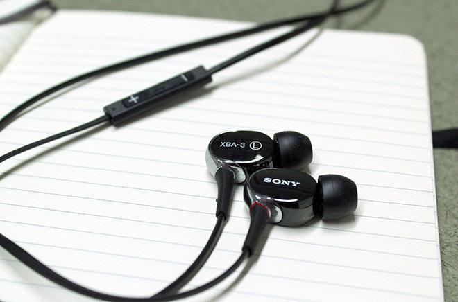 Et moderne tilbehør - hovedtelefoner Sony